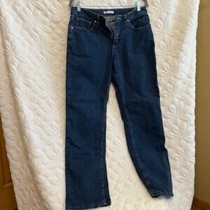 Lee Rider Relax Fit Jeans Medium to Dark Wash very comfortable pair of jeans